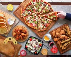Pizza Pizza (527 Sandwich Street S)