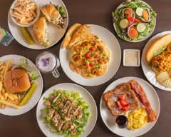 Belle Rae's Cafe & Catering (119 E 5th St)