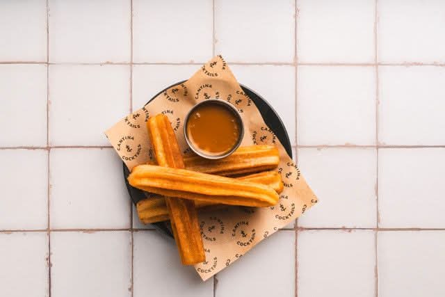 Four Churros (V)