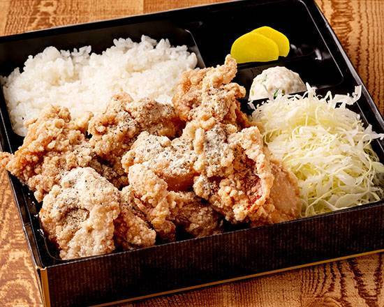 チーズスパイスげんこつ唐揚げ弁当 6個 Cheese & Spices Fried Chicken Bento Box (6 Pieces)