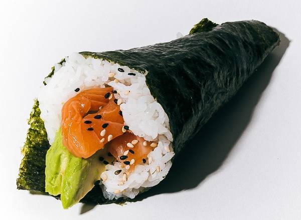 Temaki saumon avocat