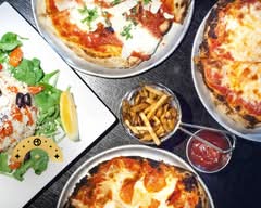 St Louis Pizza & Wings (Bayless)