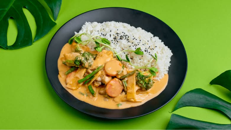 Czerwone curry z kurczakiem