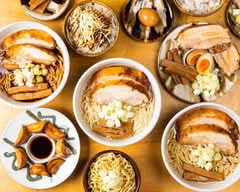 大阪行列No.1のラーメン屋！人類みな麺類東京本店