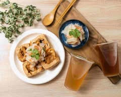 興南夜市 無名脆皮臭豆腐