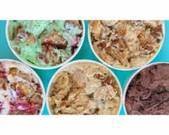 It’s Yummy Laila LLC