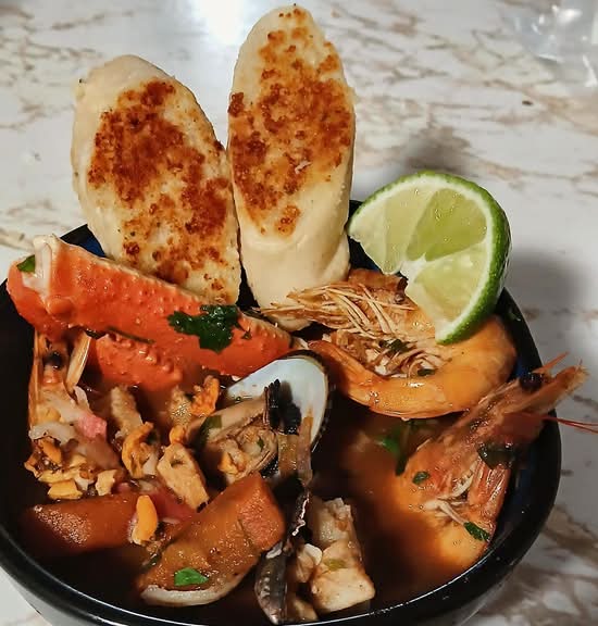 Caldo 7 Mares / 7 Sea Soup