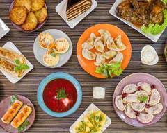 Goldene Hände - Gießen (Ukrainische Küche)