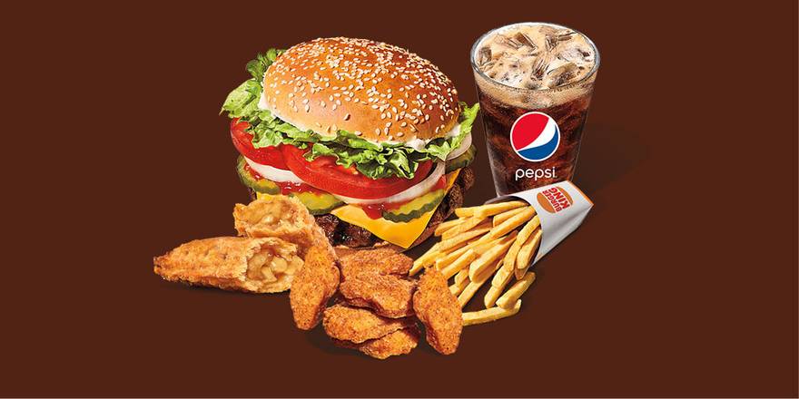 CB Whopper con queso + Pay de manzana o 6 Nuggets elige