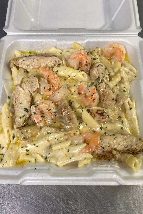 Chicken and Shrimp Alfredo