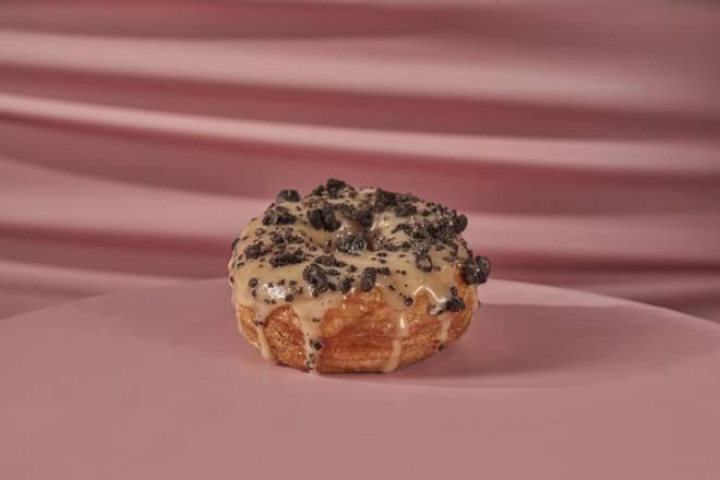 Cookies and Cream Cronut