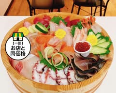 【毎朝仕入れの海鮮丼】米まる komemaru