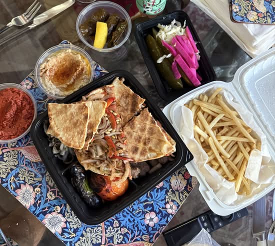 YALLAH HABIBI