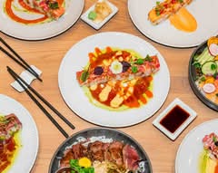 Kaiji Sushi et Izakaya (District Gourmet)