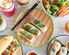 Chill 83 Banh Mi