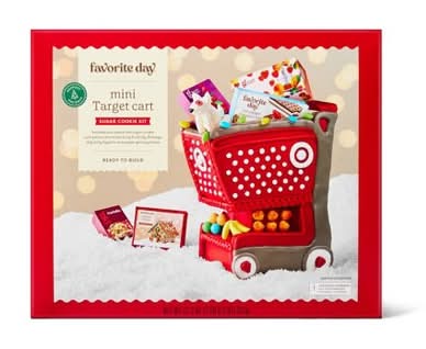Favorite Day Mini Target Shopping Cart Christmas Cookie Kit (22 oz)