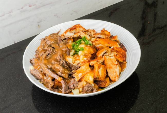 Poutine régulier (avec patates à l'ail) MEDIUM