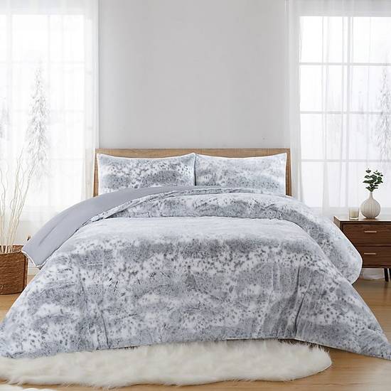 Faux Fur 3-Piece Full/Queen Comforter Set in Palomino Grey
