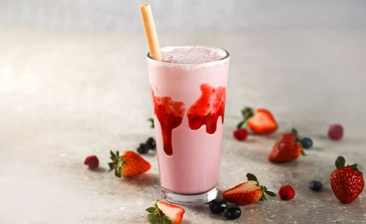 Mixed Berry Fruit Smoothie