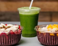 Creative Juices Natural Cafe (846 Anastasia Boulevard)