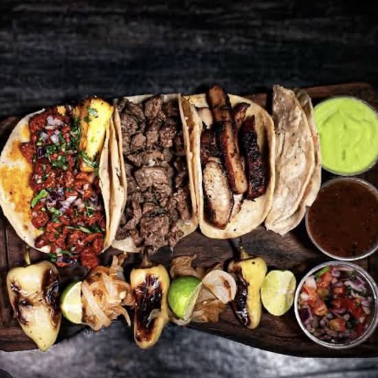 Tacos De Asada Al Carbón (Ciudad de Mexico)