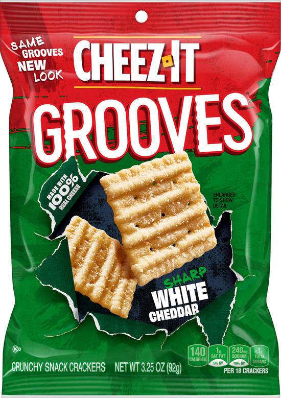 Cheez-It Grooves Sharp White Cheddar Cracker Chips
