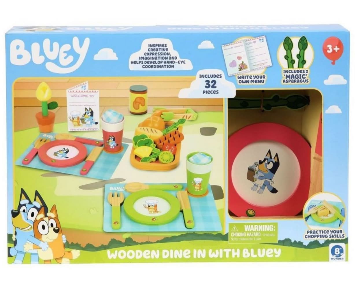 BLUEY Wooden Piece Toy Set With Magic Asparagus, Plates & Utensils