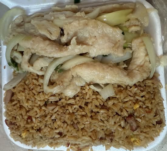Pollo al Ajillo