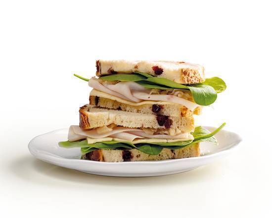 Sándwich de pavo con arándanos
