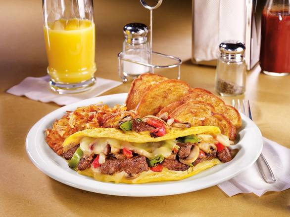 Philly Cheesesteak Omelette (960-1150 Cals)