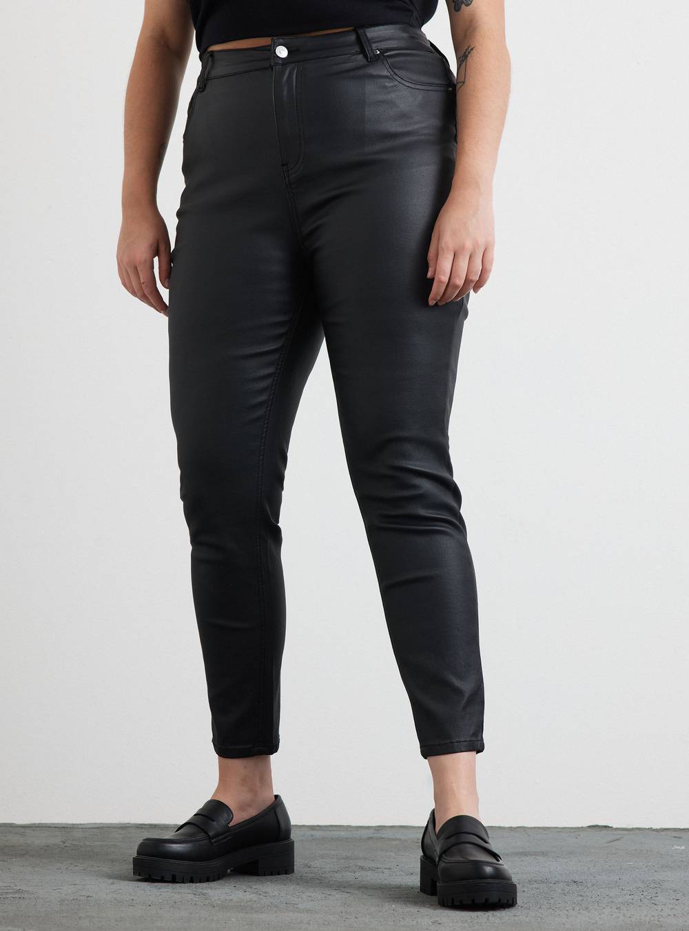 Opposite jeans skinny coated 02 negro 't 44