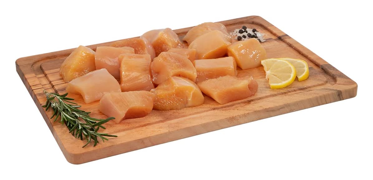 Cubos de pechuga de pollo para brochetas