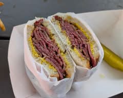 Judah’s Delicatessen (5241 NE Sandy Blvd)