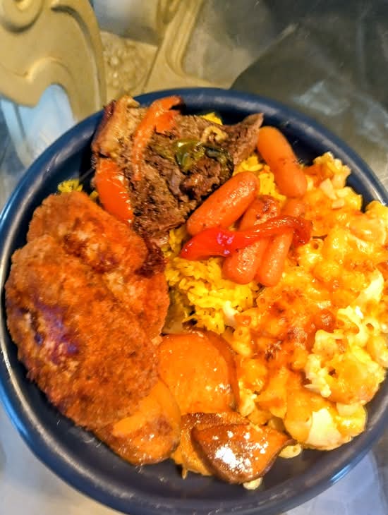 T5EATERY2