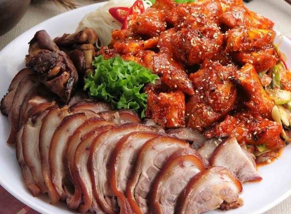 宅飲みおすすめl 반반족발(족발반+불족발반) 半々豚足(ジョクバル）「ジョクバルバン+ブルジョクバルバン」