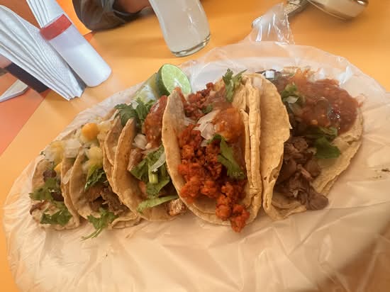 El Furgon Taqueria (Guanajuato)