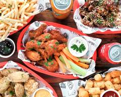 Wings and Tins (Dee Why)