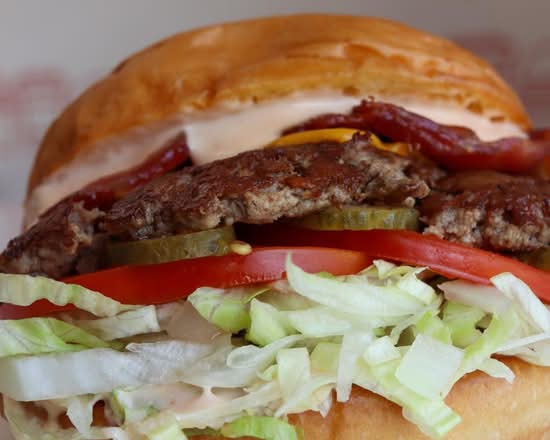 BURGER DIPLOMATICO HUALPÉN (Concepcion)