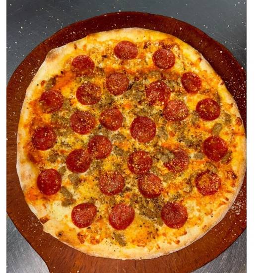 Spicy Italian Pizza 18"
