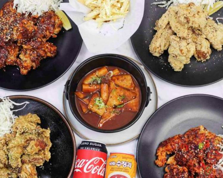 Fast Food delivery near me | Uber Eats