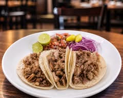 Carnitas el Cochito Valiente - PASADENA