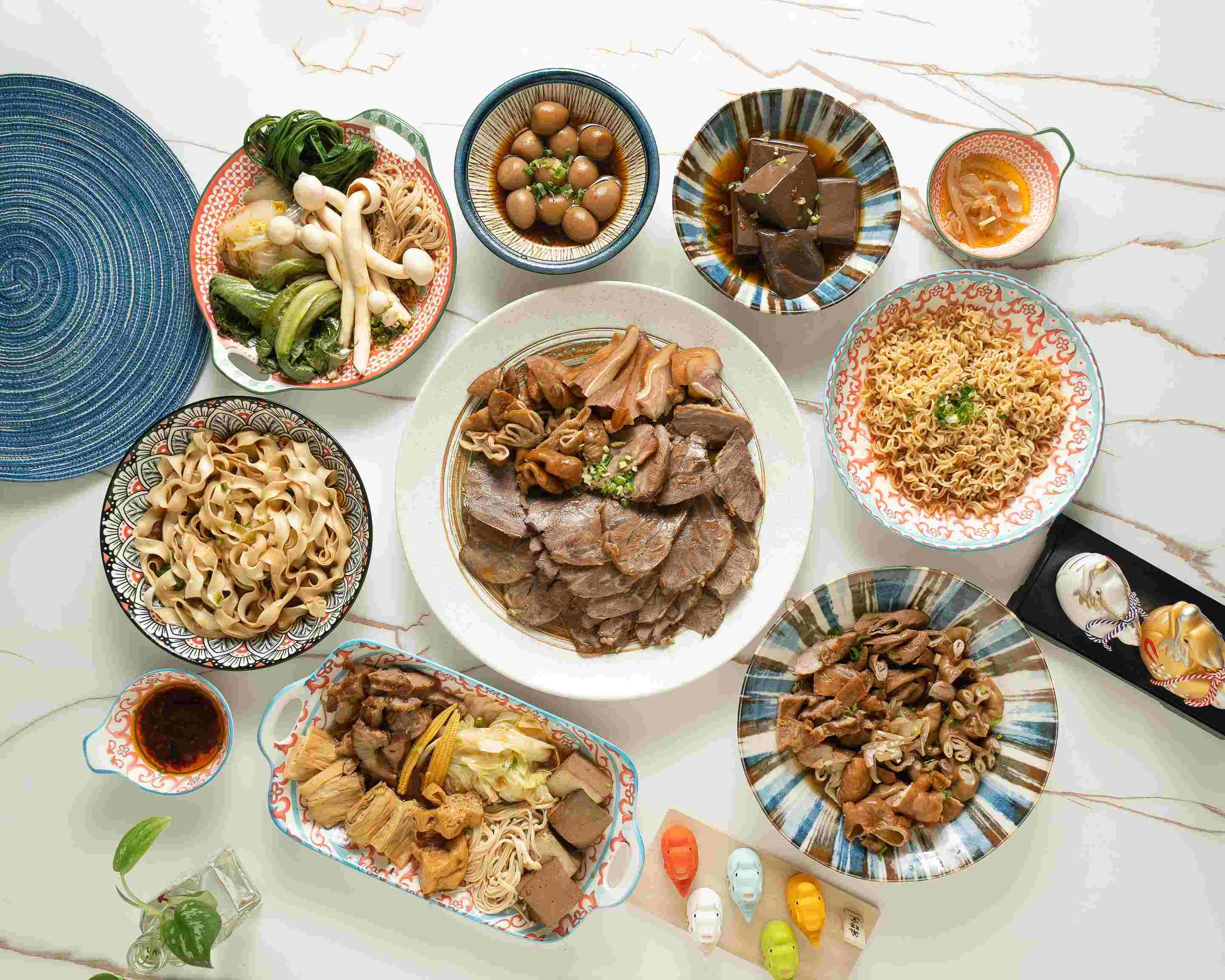 龖記麻辣滷味菜單與外送 | 高雄市 | 菜單與價格 | Uber Eats