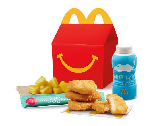 Happy Meal 4 McNuggets with Pineapple Chunks [300-490 Cals]