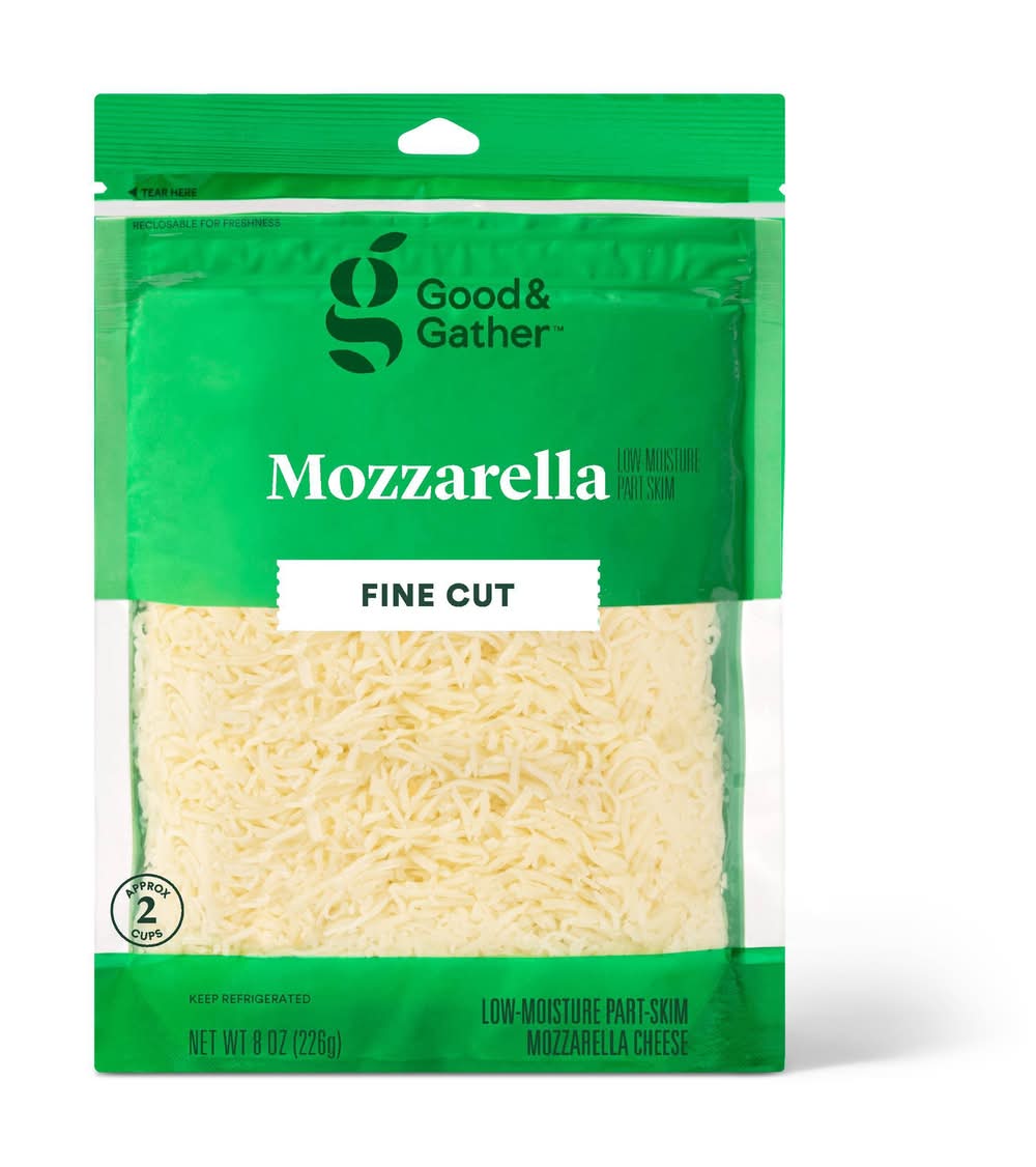 Good & Gather Fine Cut Mozzarella Cheese (8 oz)