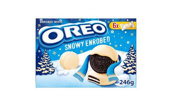 Oreo Snowy Enrobed White Chocolate Coated Biscuits 6 pack