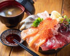 はみ出る築地海鮮丼 豊漁丸 東長崎店 Overhanging Seafood bowl, Horyomaru in Higashinagasaki