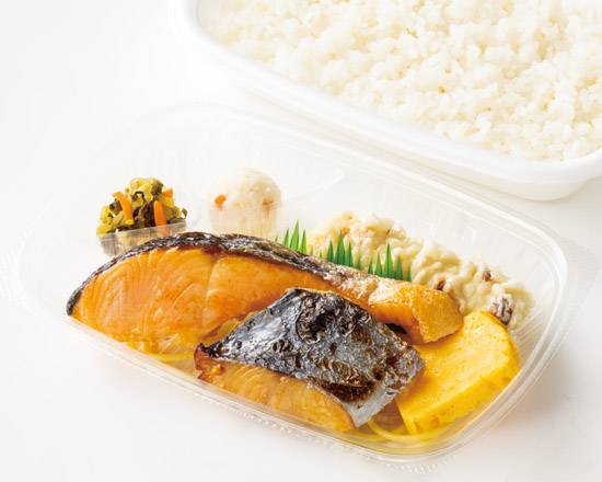 さわらの西京焼き＆しゃけ弁当