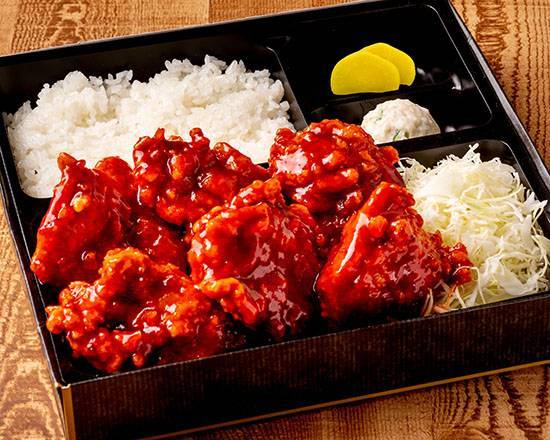 韓国風甘辛げんこつ唐揚げ弁当 6個 Korean-Style Sweet & Spicy Fried Chicken Bento Box (6 Pieces)