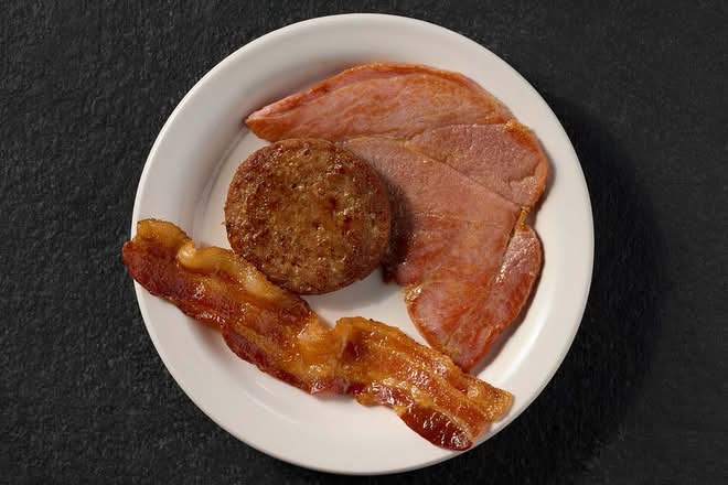 Sampling Bacon, Sausage, and Country Ham