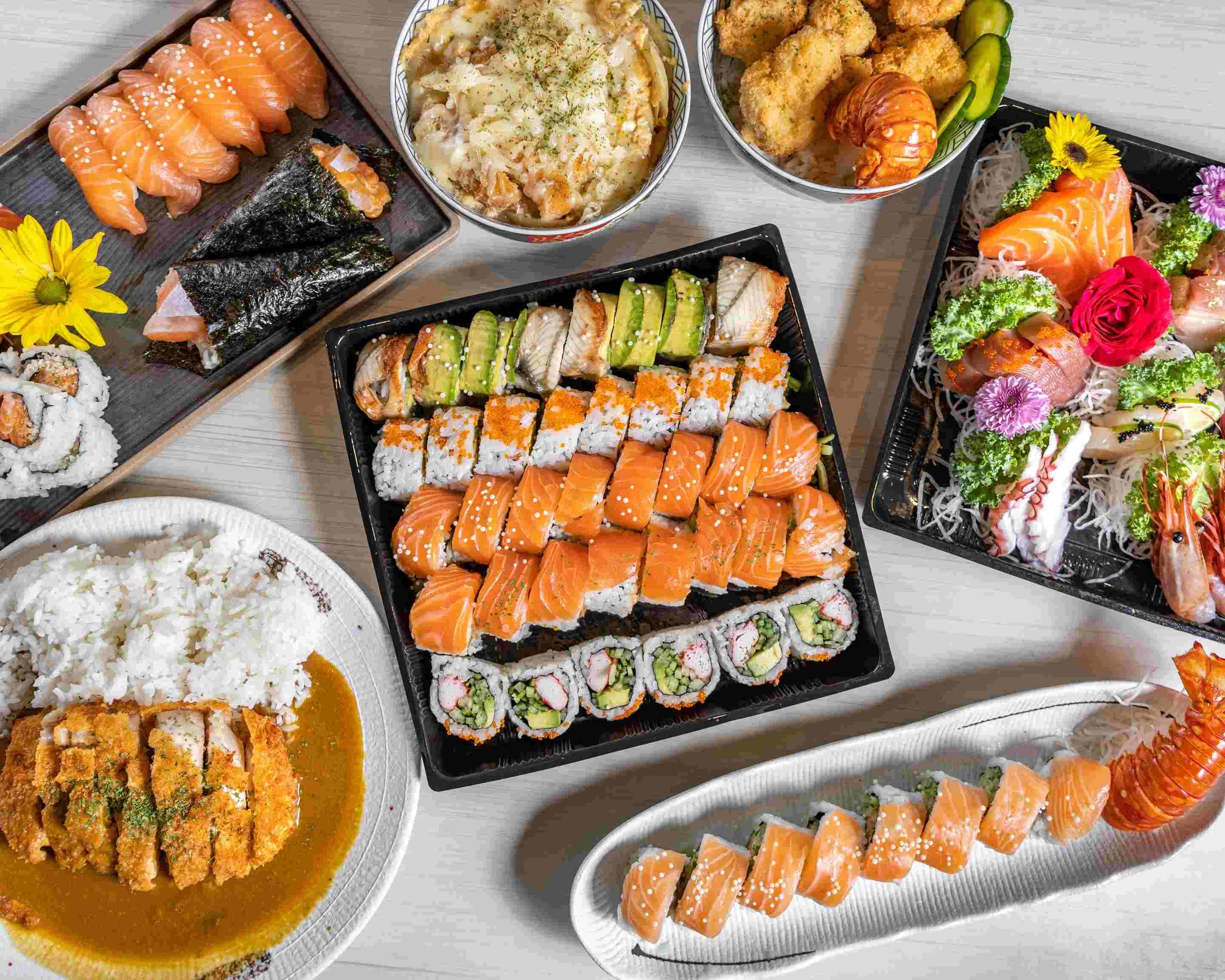 Order Urawa Sushi (388 Queen Street West) Restaurant Delivery【Menu &  Prices】| Toronto | Uber Eats